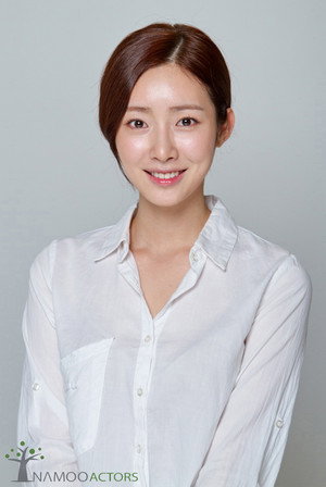 Photo of Cha Jung-won from the Latest Netflix gallery