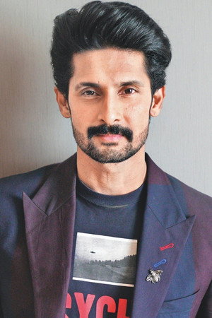 Photo of Ravi Dubey from the Latest Netflix gallery