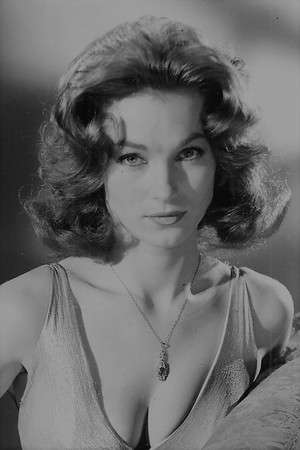 Shirley Anne Field photo