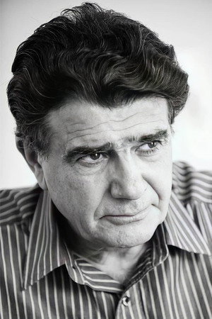 Photo of Mohammadreza Shajarian from the Latest Netflix gallery