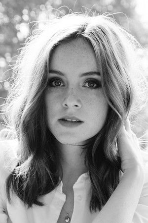Sophie Rundle photo