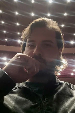Photo of Zéz from the Latest Netflix gallery