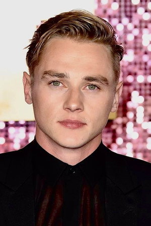Ben Hardy photo