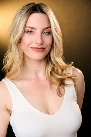 Photo of Ali Hamilton from the Latest Netflix gallery
