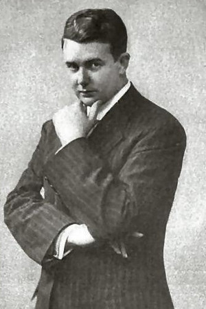 Photo of Julian Eltinge from the Latest Netflix gallery
