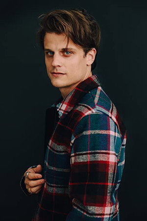 Photo of Emerson Niemchick from the Latest Netflix gallery