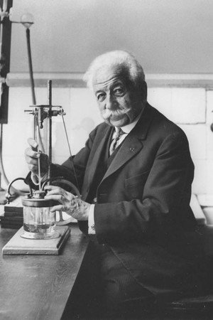 Photo of Auguste Lumière from the Latest Netflix gallery