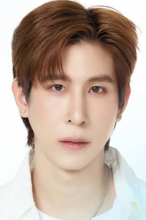 Parnupat Anomakiti photo