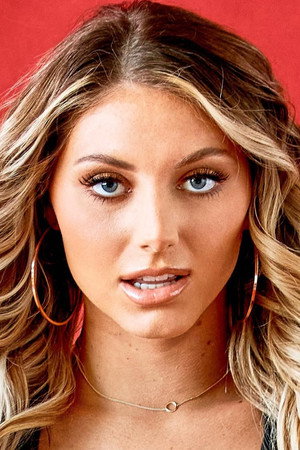 Photo of Kayley Gunner from the Latest Netflix gallery