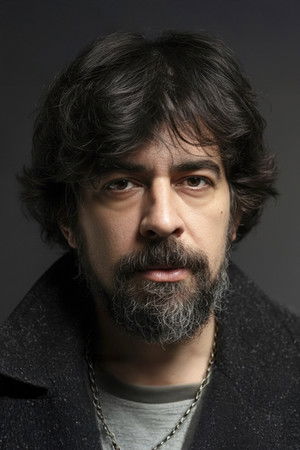 Okan Bayülgen photo