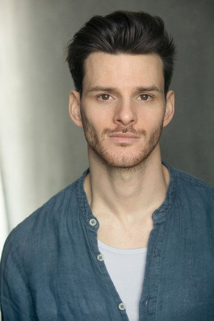 Photo of Sam Hume from the Latest Netflix gallery