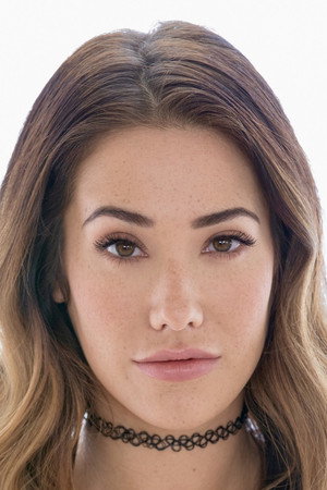 Photo of Eva Lovia from the Latest Netflix gallery