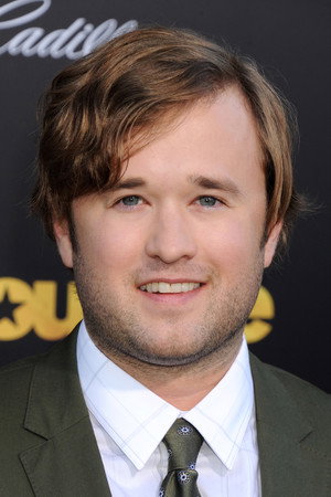 Haley Joel Osment photo