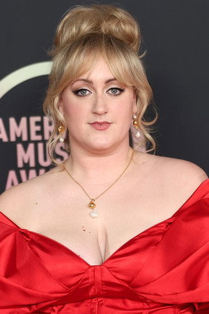 Photo of Brittany Broski from the Latest Netflix gallery