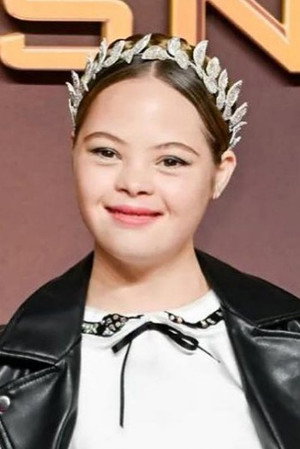 Photo of Sofia Sanchez from the Latest Netflix gallery
