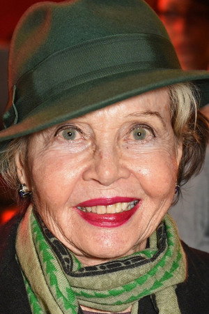 Leslie Caron photo