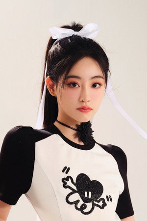 Photo of Zhu Xudan from the Latest Netflix gallery