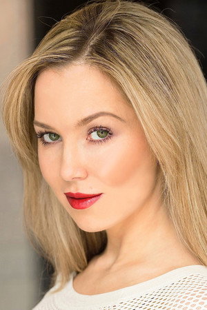 Photo of Nadia Kay from the Latest Netflix gallery