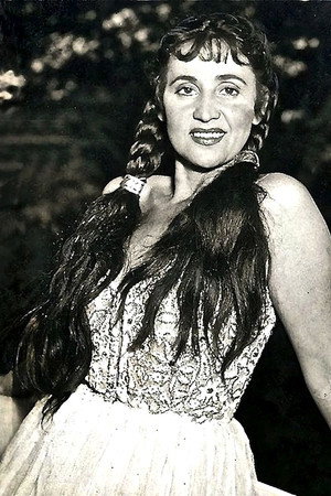 Photo of Luz del Fuego from the Latest Netflix gallery
