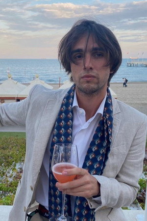 Photo of Alessio Petrillo from the Latest Netflix gallery