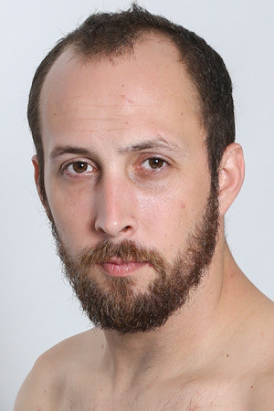 Photo of Dustin Steele from the Latest Netflix gallery