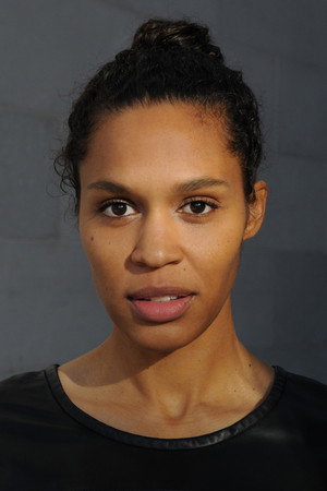 Photo of Amelia Hoy from the Latest Netflix gallery