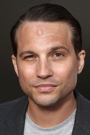 Logan Marshall-Green photo