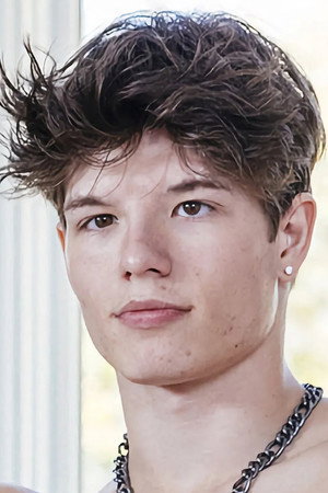 Photo of Kai Reynolds from the Latest Netflix gallery