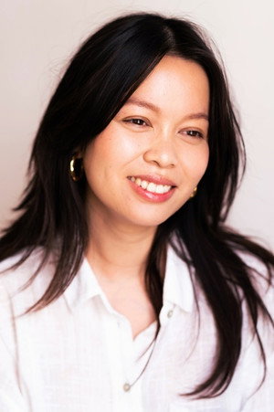 Photo of Pauline Nuez from the Latest Netflix gallery