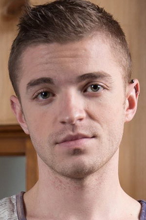 Photo of Tom Bentley from the Latest Netflix gallery