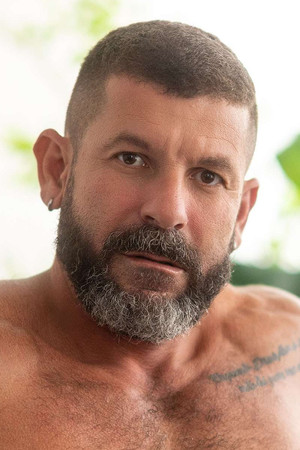 Photo of Eduardo Soares from the Latest Netflix gallery