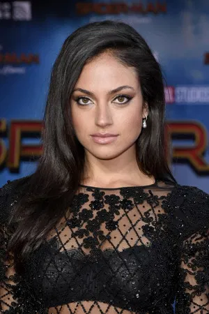 Inanna Sarkis photo