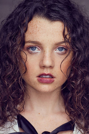 Stefania LaVie Owen photo