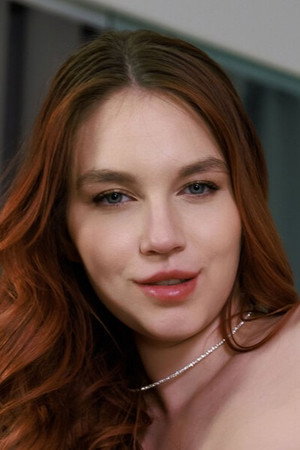 Photo of Leya Desantis from the Latest Netflix gallery