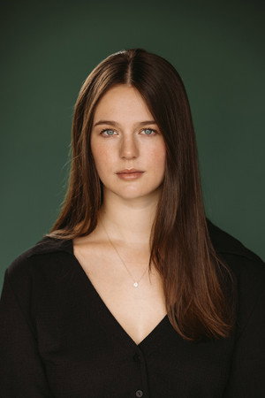 Photo of Kate Nayler from the Latest Netflix gallery