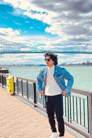 Photo of Asif S Hilal from the Latest Netflix gallery