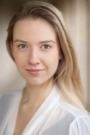 Photo of Grace Parry from the Latest Netflix gallery