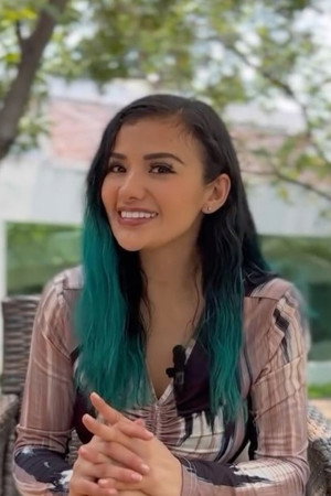 Photo of Shada Hernández from the Latest Netflix gallery
