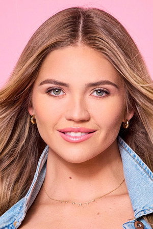 Photo of Angie Faith from the Latest Netflix gallery