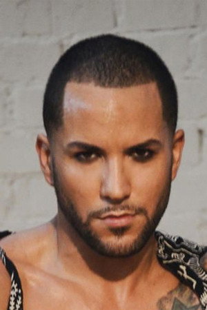 Photo of Michael Silas from the Latest Netflix gallery