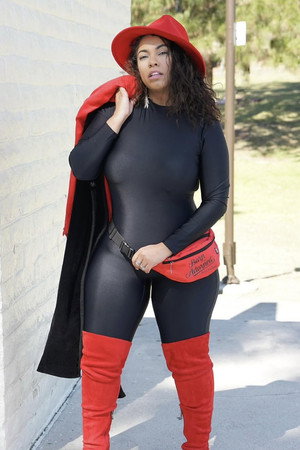Photo of Mignon Farmani from the Latest Netflix gallery