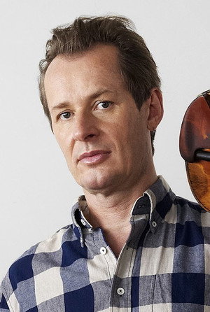 Photo of Richard Tognetti from the Latest Netflix gallery