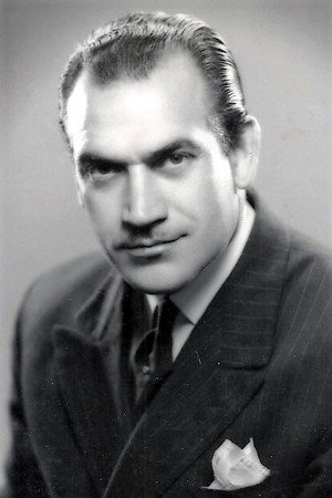 Photo of José Jaspe from the Latest Netflix gallery