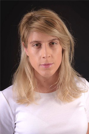 Photo of Anna Alfieri from the Latest Netflix gallery