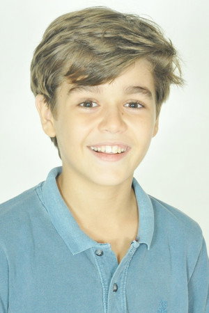 Photo of Xande Valois from the Latest Netflix gallery
