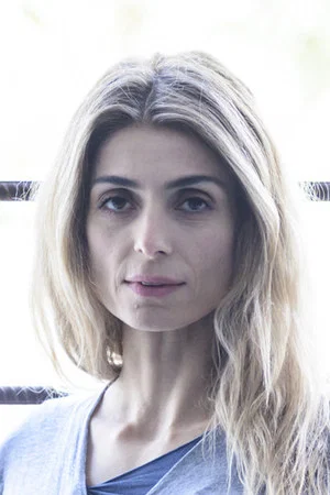 Photo of Sophia Hill from the Latest Netflix gallery