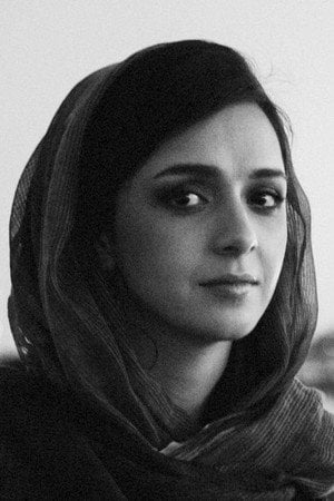 Photo of Taraneh Alidoosti from the Latest Netflix gallery