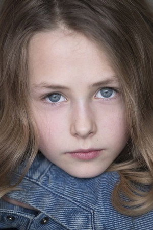 Photo of Lila Poulet-Berenfeld from the Latest Netflix gallery