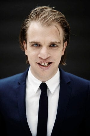 Photo of Jan Jaap van der Wal from the Latest Netflix gallery