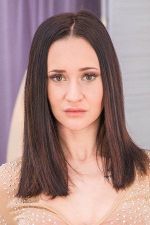 Photo of Mina Moreno from the Latest Netflix gallery
